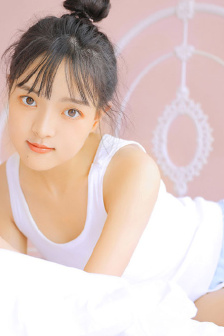 宝宝把腿开大点就不疼了视频